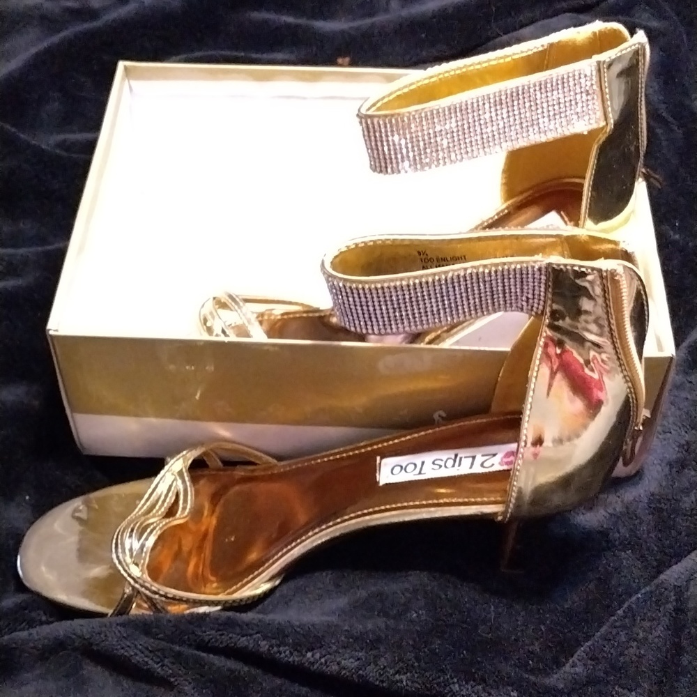 Gold and diamond 3 inch heel size 10